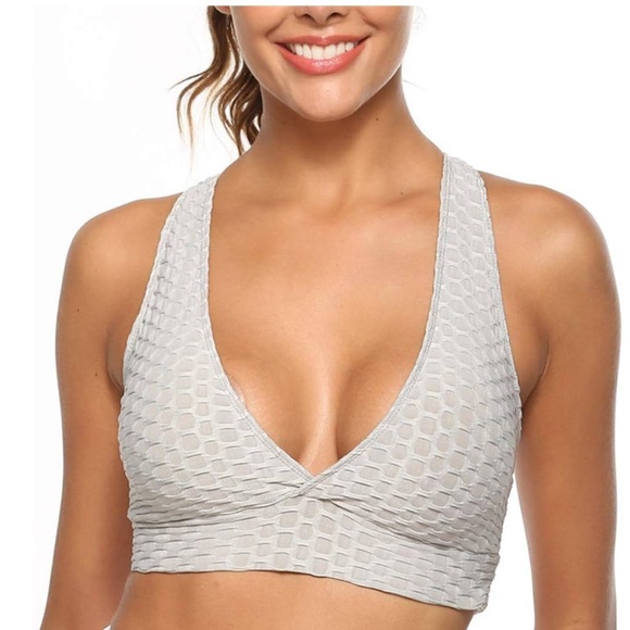 LA Society Other - Textured peach Sports Bra